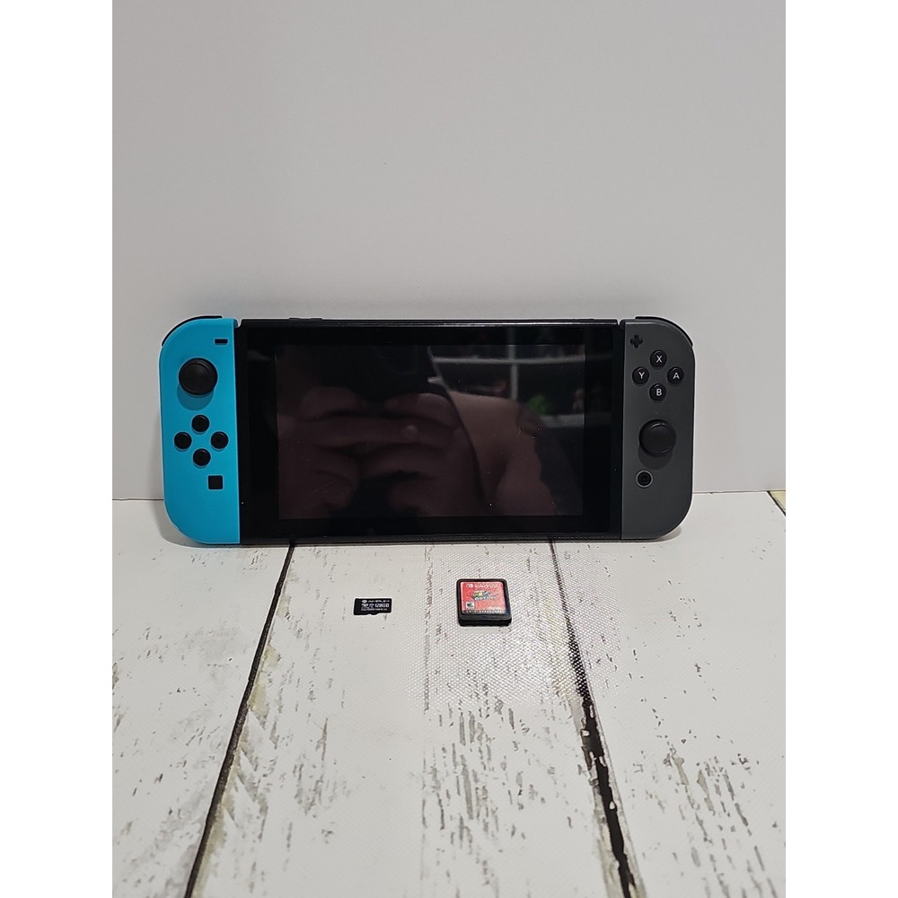 Nintendo Switch (First Gen) Console Blue And Black Memory Card & Mario Odyssey